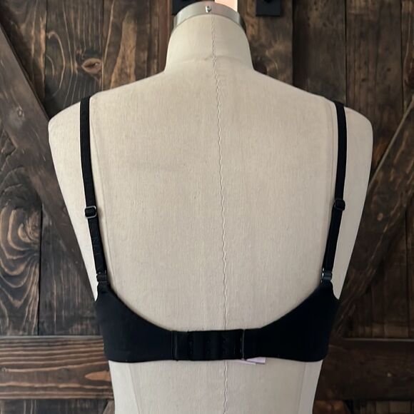 Victorias Secret Body by Victoria lined demi double signature straps  Sz-34B - Picture 3 of 10